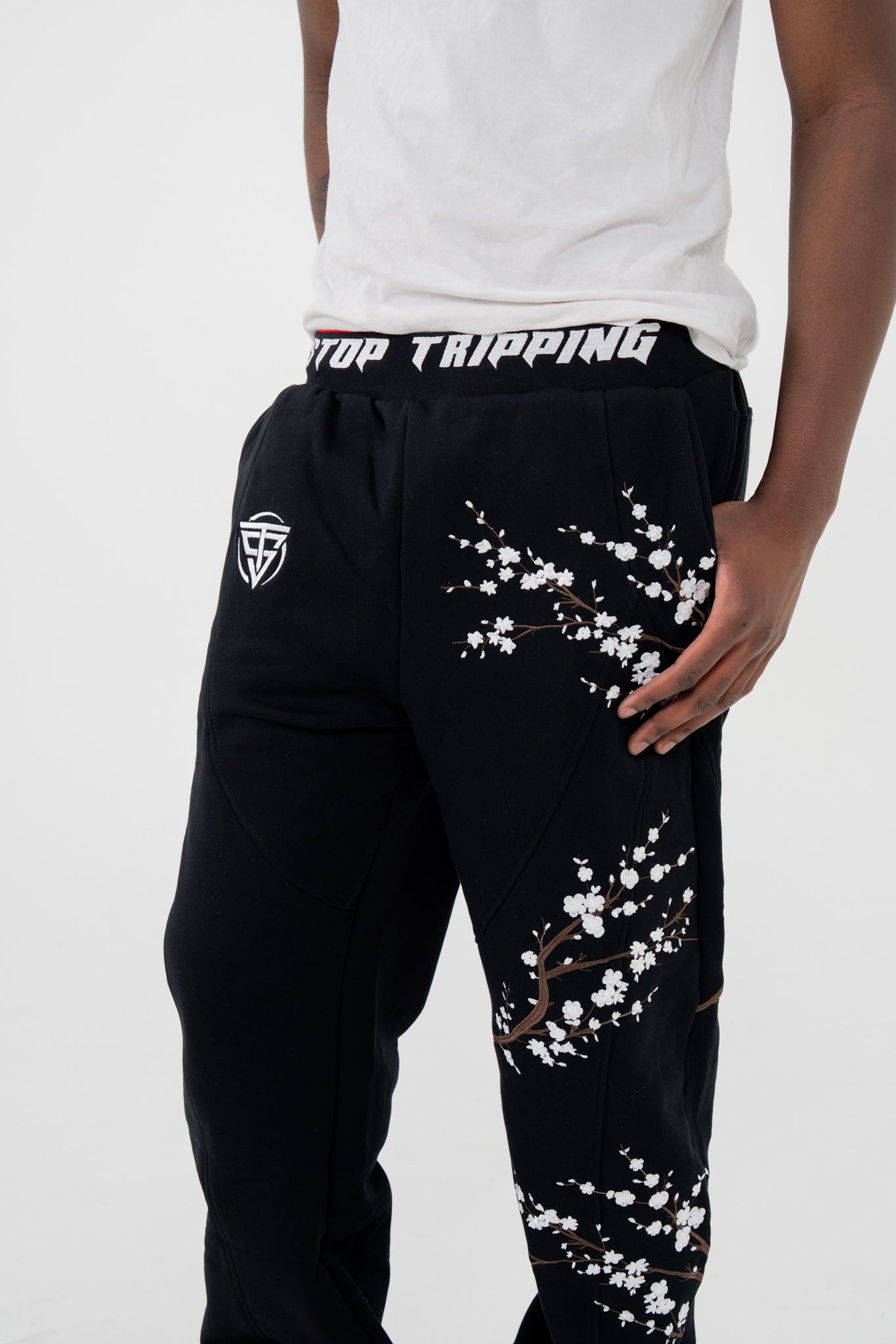 Sakura Sweatpants - Black