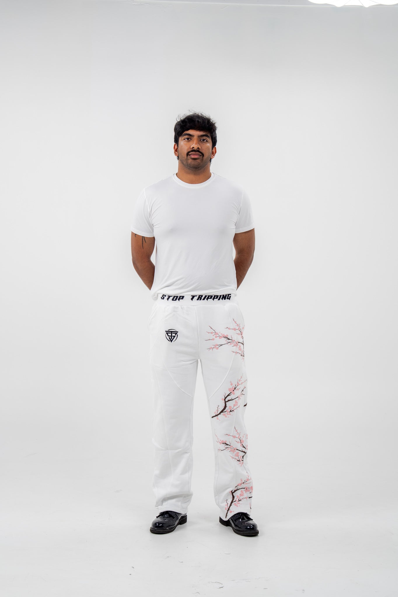 Sakura Sweatpants - White